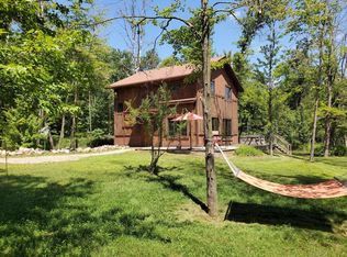 1040 6th Ave, Hancock, WI 54943