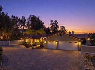 1157 Whispering Highlands Dr, Escondido, CA 92027