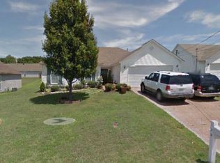 130 Bent Oaks Dr, Jackson, TN 38305