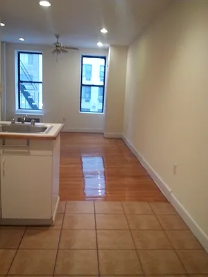 Rented by High Line NYC Realty Group | media 8