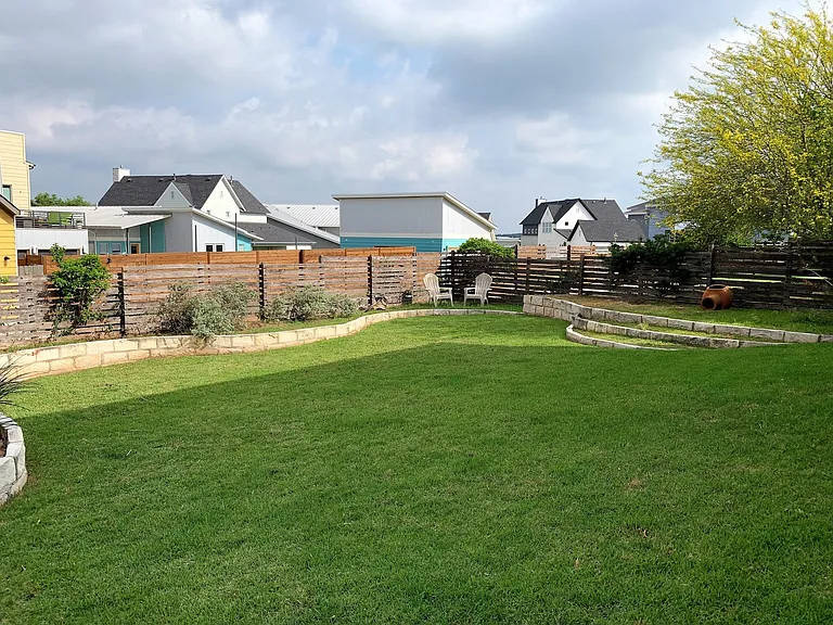 5900 Toscana Ave — Photo 24