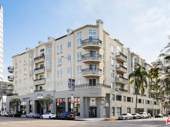 12222 Wilshire Blvd Penthouse 10, Los Angeles, CA 90025