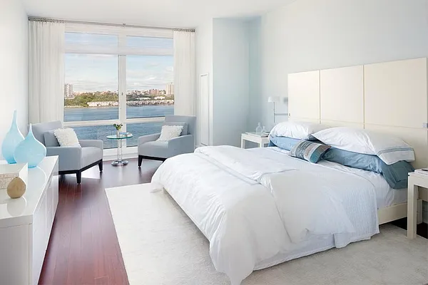 Sold by Corcoran | media 8