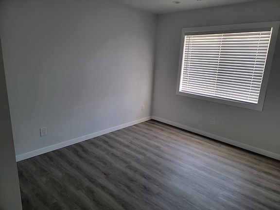 4th image of 2481 W Avenue 133rd