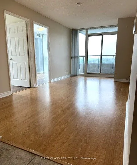 35 Hollywood Ave #1620 — Photo 6