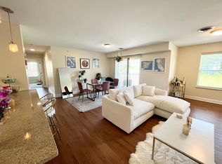 2 Severn St, Saratoga Springs, NY 12866