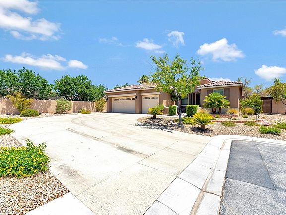3rd image of 9054 Glasbury Ct