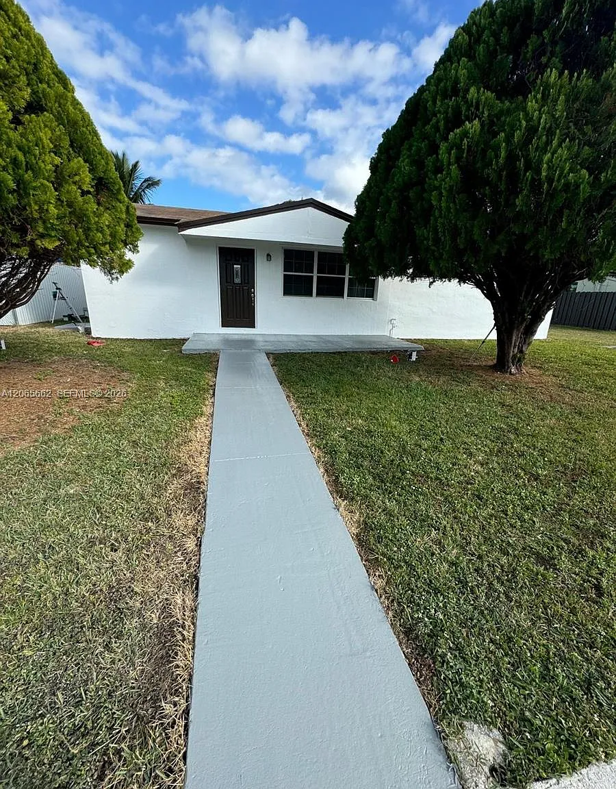 27913 SW 131 AVE — Photo 4