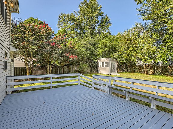 4th image of 2812 Tryon Pines Dr