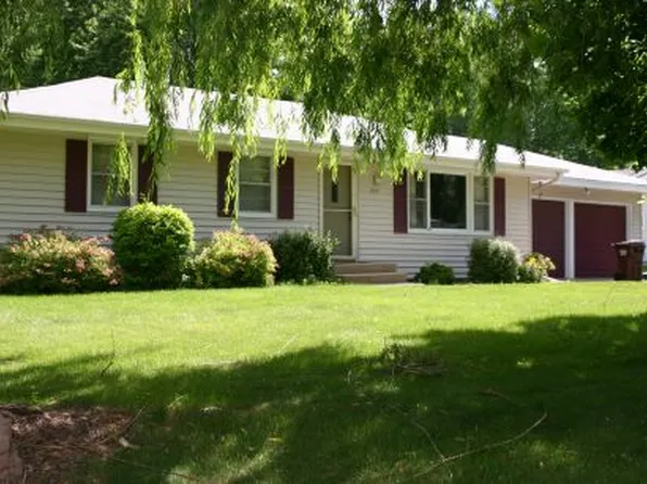 13113 Irving Ave S, Burnsville, MN 55337