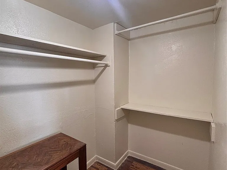 2110 Wilcrest Dr #123 — Photo 20