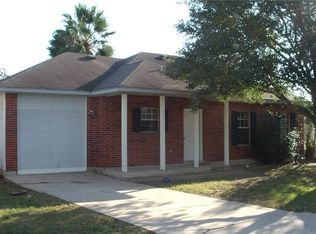 703 Westchester Rd #1/2, Taylor, TX 76574