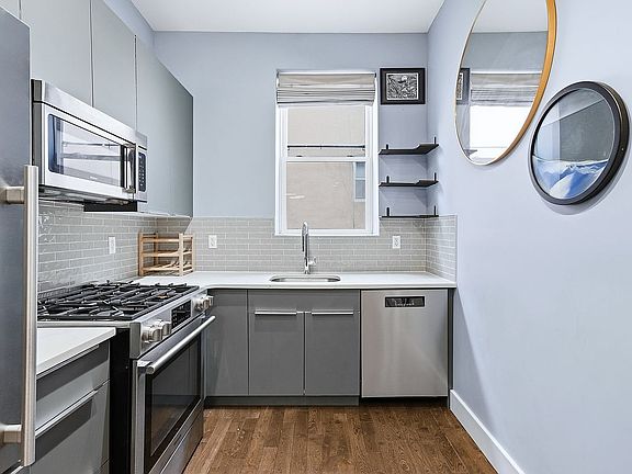 2nd image of 627 Wilson Ave APT 2