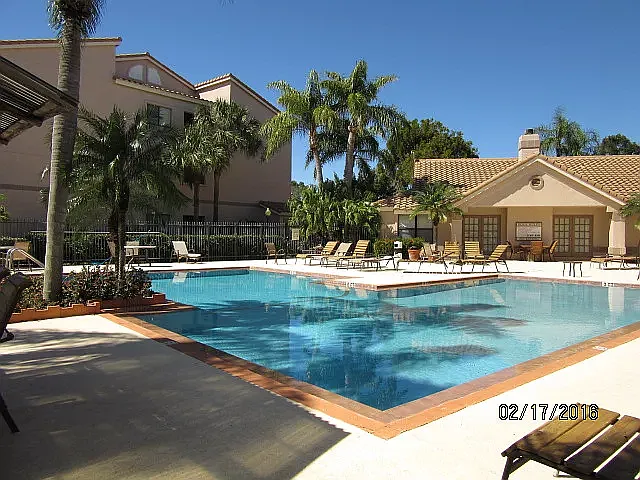 1 bed, 900 sqft, $1,999 — Photo 1