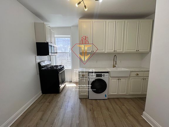 2nd image of 15 Gifford Ave #5E