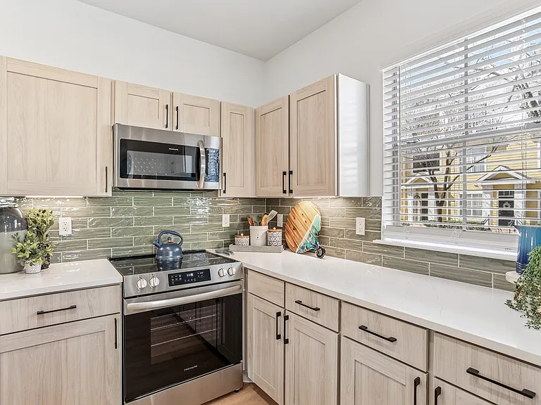 Astoria Kitchen Finishes