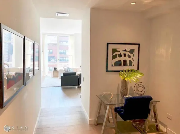 305 East 51st Street 16B image 6 of 7