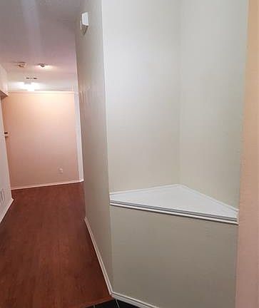 4th image of 1814 Mesa Ct