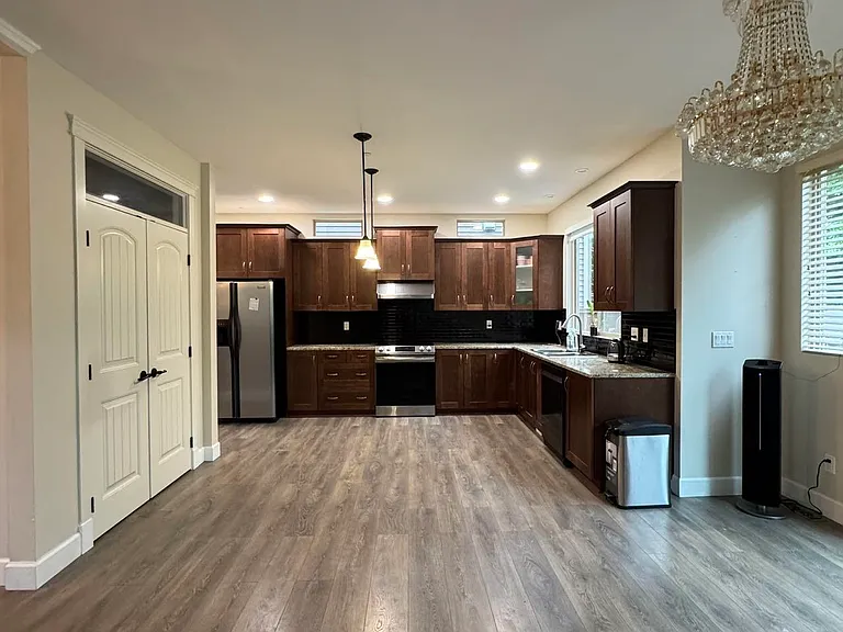 24620 Kimola Dr — Photo 7