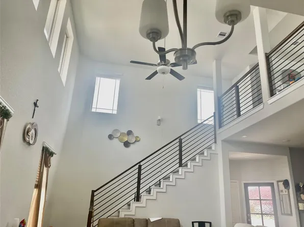 1055 Bluebonnet Trl, Bellville, TX 77418