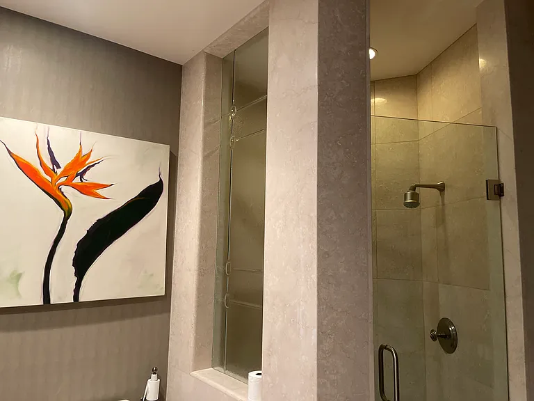 Bedroom 2 shower