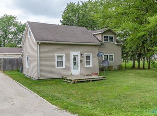 18 Main St, Luckey, OH 43443