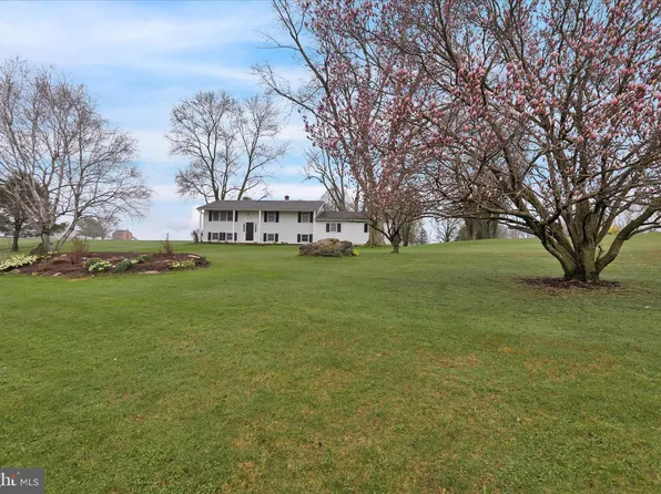 16 Mount Wilson Rd, Lebanon, PA 17042