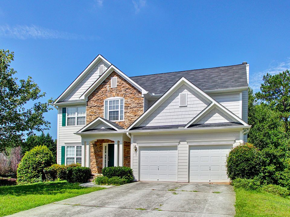 1st image of 945 Great Oaks Dr