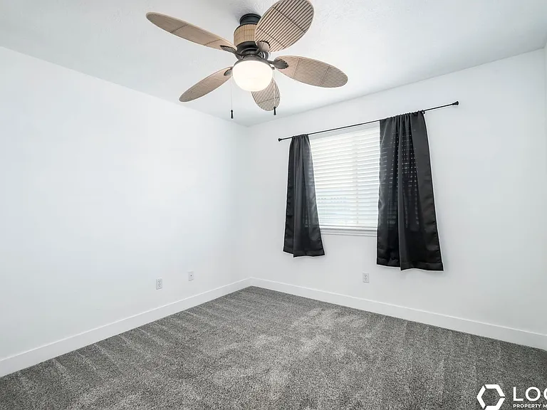 1212 S 1410 E — Photo 12