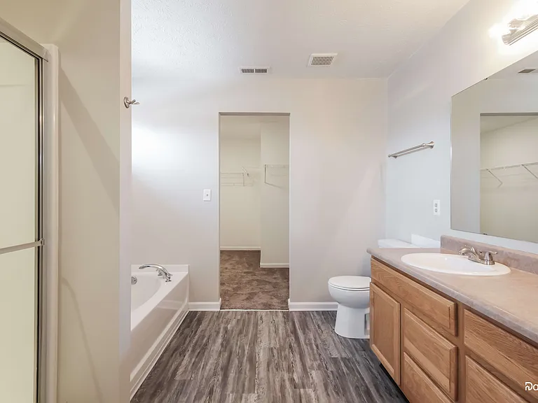 5126 Coloma Ct — Photo 5