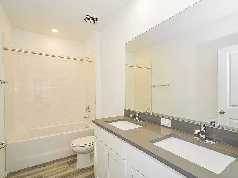 10583 Gentle Rain Dr — Photo 22