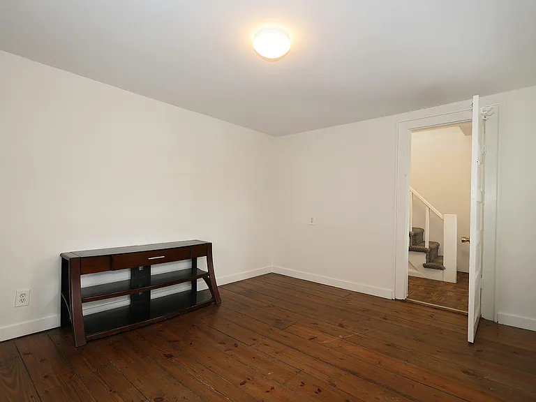 48 W Branchville Rd — Photo 19