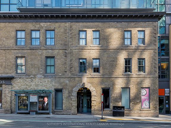 3rd image of 39 Sherbourne St #1606