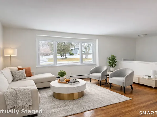 15 Dairy Farm Rd, Norwalk, CT 06851