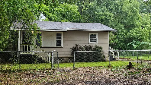 156 9th Ave Photo 1