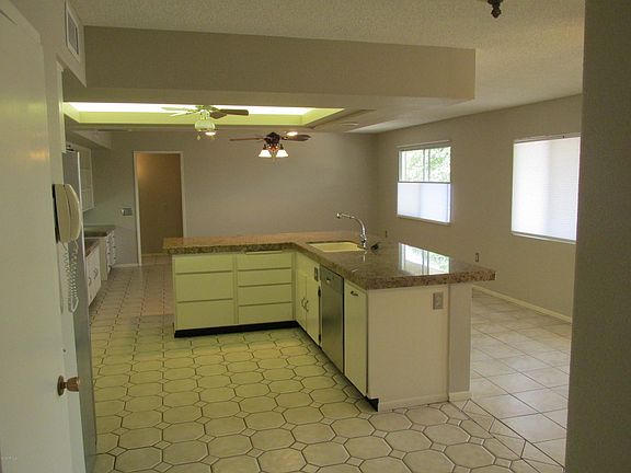 3rd image of 13227 W Marble Dr