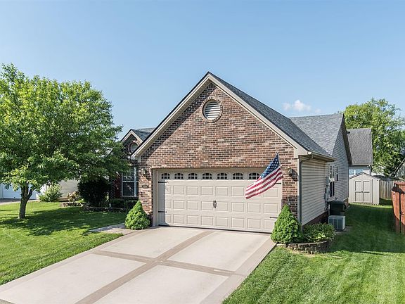 4th image of 2208 Kenwood Dr