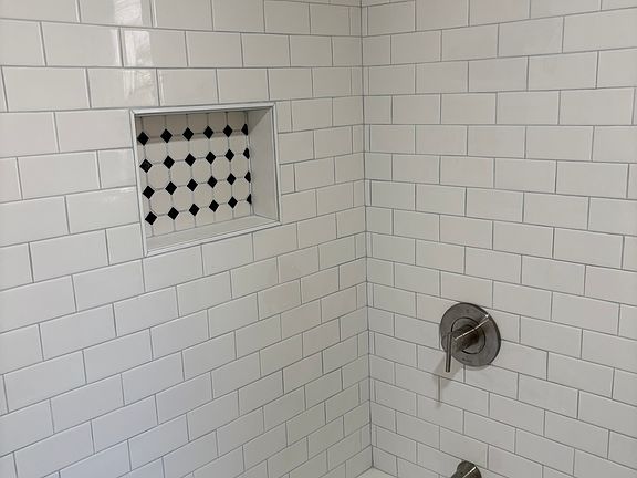 5th image of 2282 Park Blvd #C