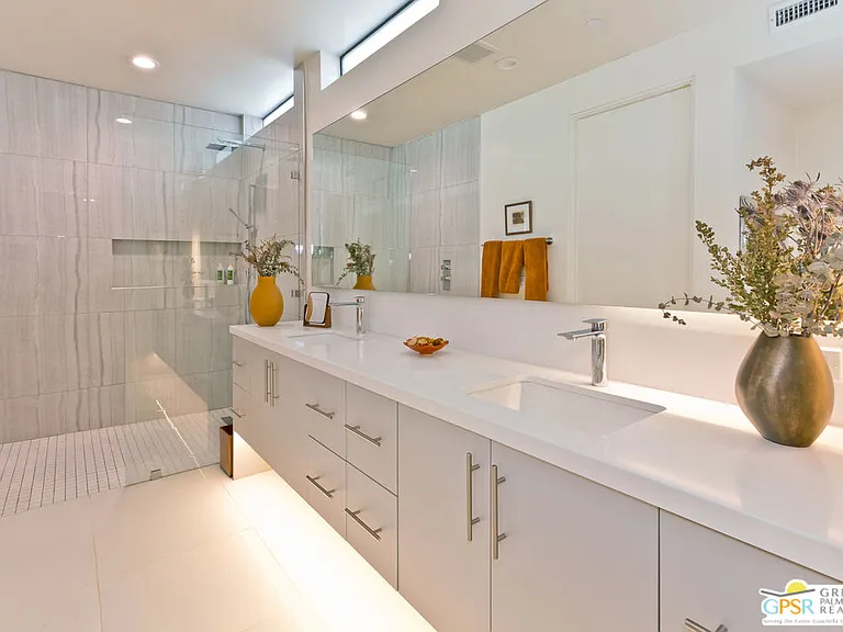 222 Vista Ter — Photo 12