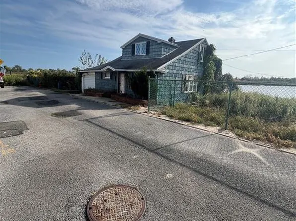 3 Gain Ct, Brooklyn, NY 11229