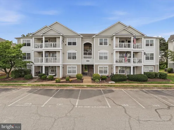 11009 Kinship Ct APT 102, Manassas, VA 20109