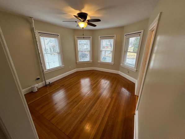 196 Clarence St, Cranston, RI