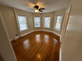 196 Clarence St, Cranston, RI