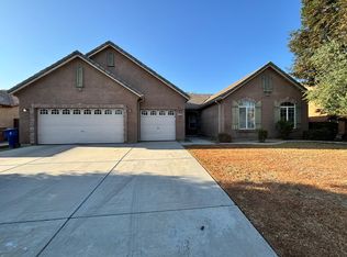 11418 Tagus Dr, Bakersfield, CA 93311