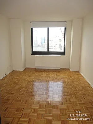 Rented by CCG Real Estate Brokerage | media 16