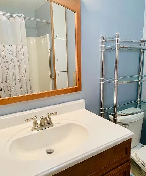 325 Division St #304 — Photo 24