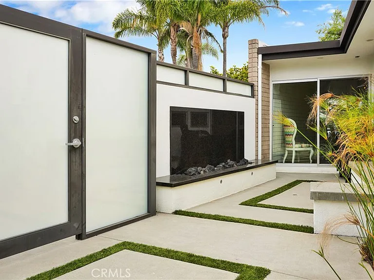 2000 Nautilus Ln — Photo 36