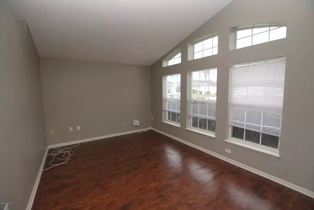 Building Photo - 11382 Aston Hall Dr S