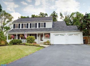 2345 Thomas Cir, Gilbertsville, PA 19525