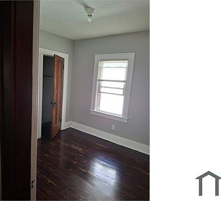 5th image of 51 Ellicott St